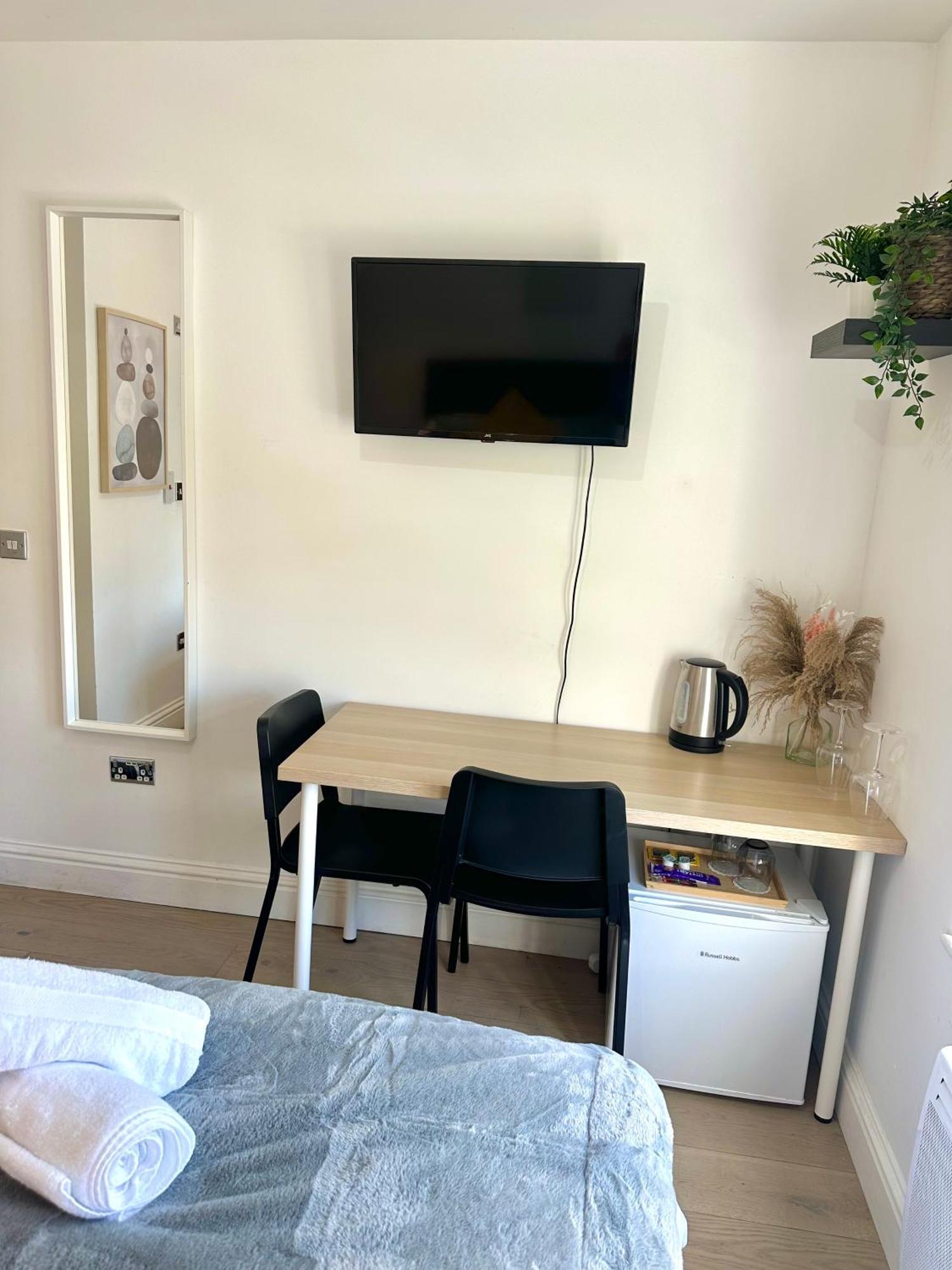 Cosy En-Suite Room In Stratford London Kültér fotó